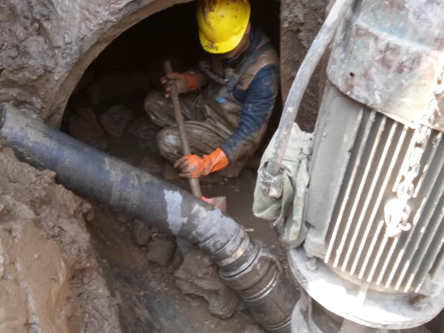 老河口管道清淤